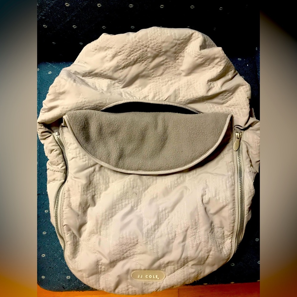 JJ Cole Car Seat Cover in Gray